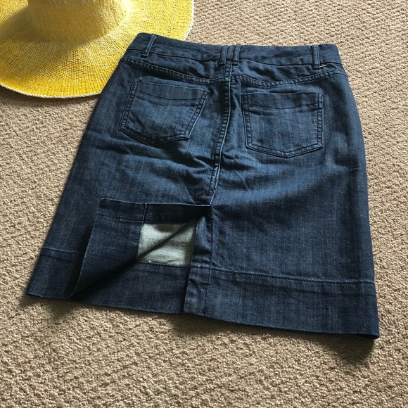 Gap Denim Pencil Skirt - Picture 2 of 3